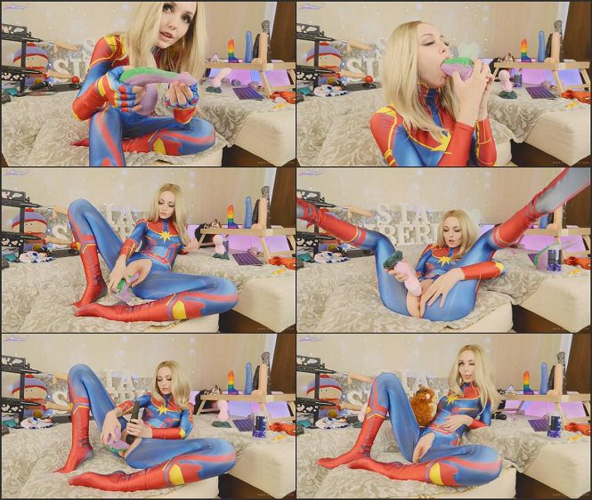 Webcam Manyvids Sia_Siberia - Captain Marvel tests new Bad Dragon toys