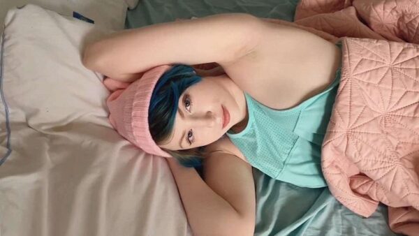 Manyvids – hayliexo – Resting Sister Used Like Fuckdoll FullHD mp4