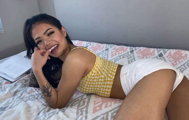 Paisley Paige ,Jmac – Little Asian Step-Daughter Loves her Stepfather 2160p 4k 2020