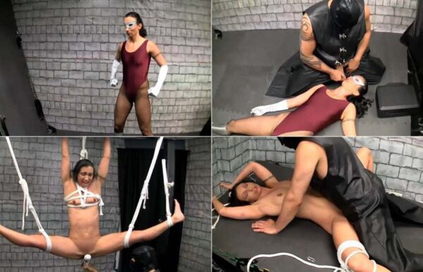 Superheroine is Captured, Suspended and Punished – Wenoma – Primal Fetish 720p