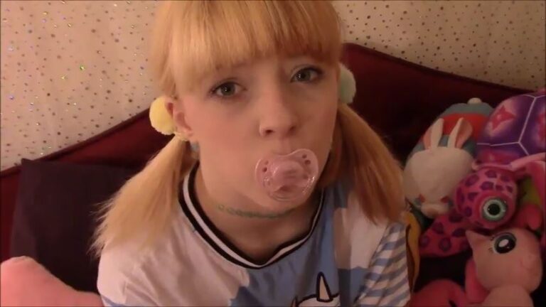 Rei Lark – Please Father don`t Fuck me – Rape, Incest, Taboo mp4 [ManyVids/2018]