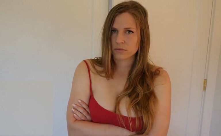 Xev Bellringer – Wet Dreaming Sister HD 2018 [720p/clips4sale.com/2018]