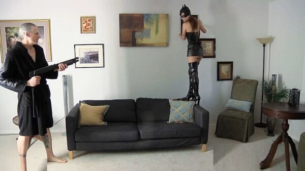 Starring Norah Nova - XXXtremeComiXXX - Catwoman Gets Caught FullHD mp4 [1080p/clips4sale.com] 1
