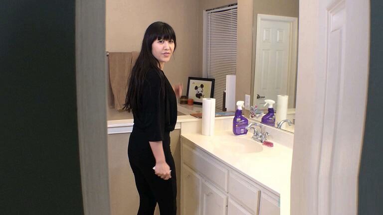 Manyvids Taboo Stories Pandagrl – Spying on Your Mom 4K [2160p/American / U.S/2019]