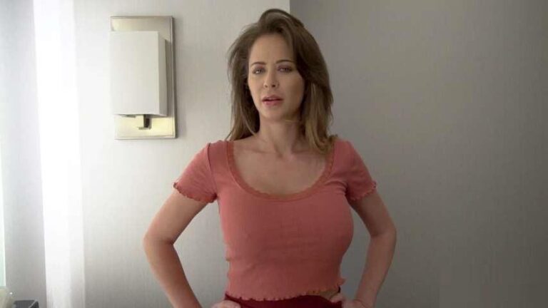 My Extra Thick Mama want take My Big Dick – Taboo stories Emily Addison SD mp4