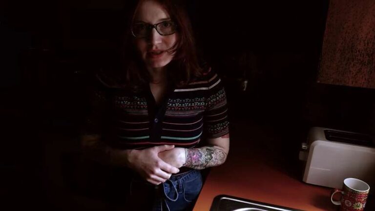 Flirting with Mom Through The Decades – Bettie Bondage SD mp4