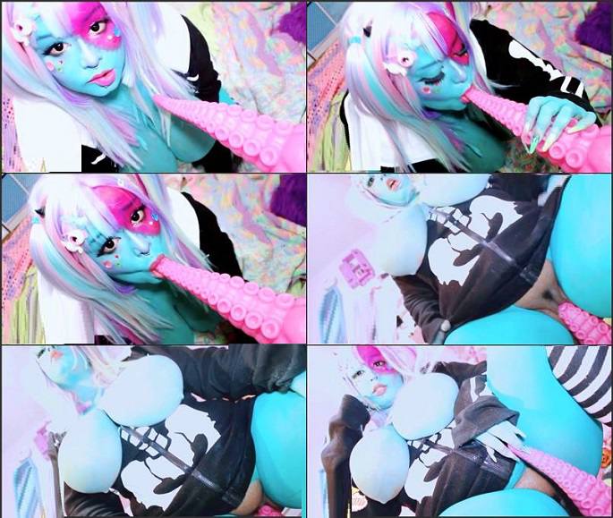 Fantasy Porn ohaiNaomi – Monster Girl vs. Tentacle HD 720p