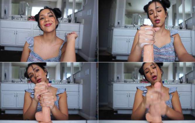 Manyvids Latina sloansmoans – My first handjob for Step-Daddy FullHD 1080p