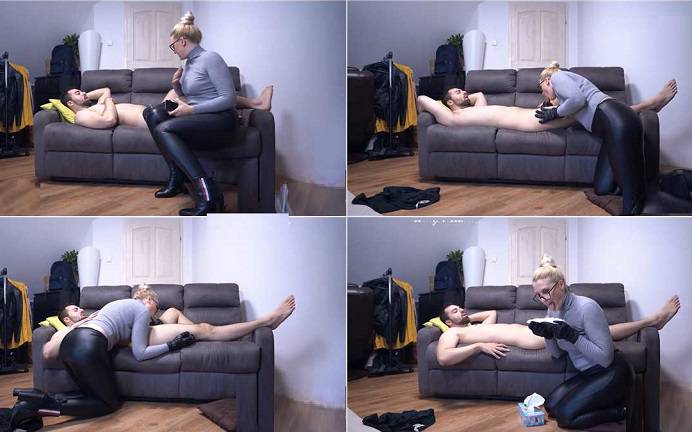 Step-Mommy caught you! Leather glove handjob – Diane Chrystall FullHD 1080p