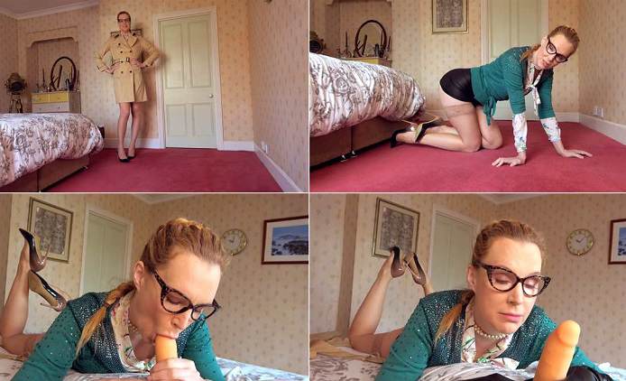 Virtual Sex Ariel Anderssen – Auntie Spots Your Hard On FullHD 1080p